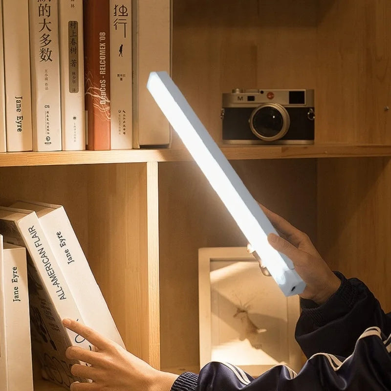 Barra LED con Sensor de Movimiento — Recargable USB-C, 3 Tonos de Luz