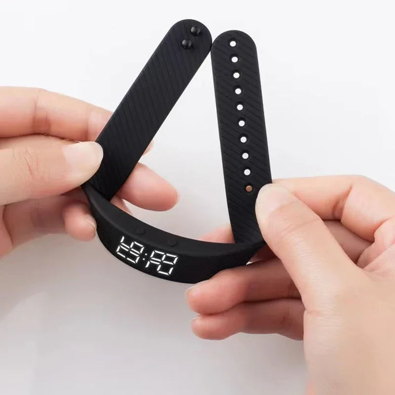 Reloj Inteligente LST5S — Fitness Tracker, Resistente al Agua, 5 Colores